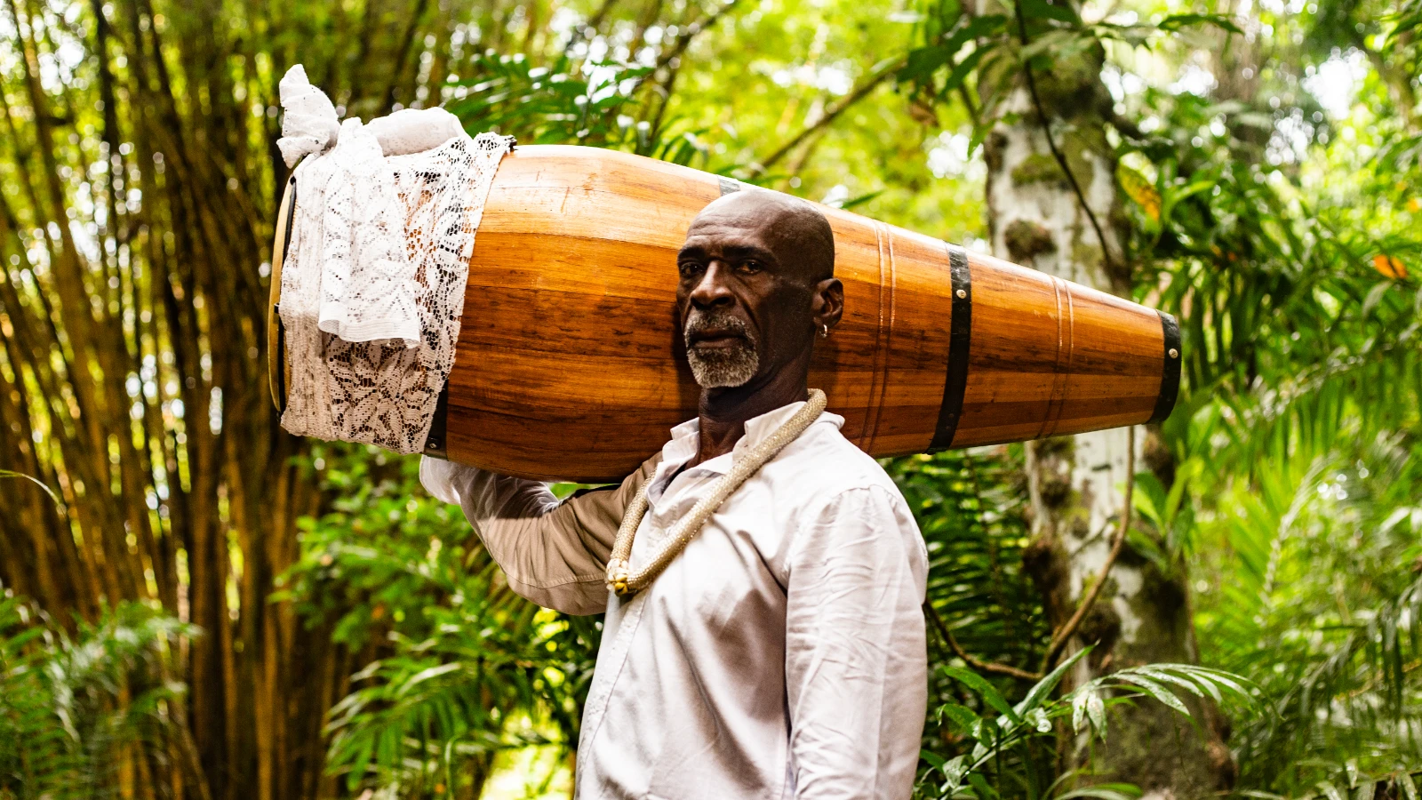 Gabi Guedes: música e ancestralidade